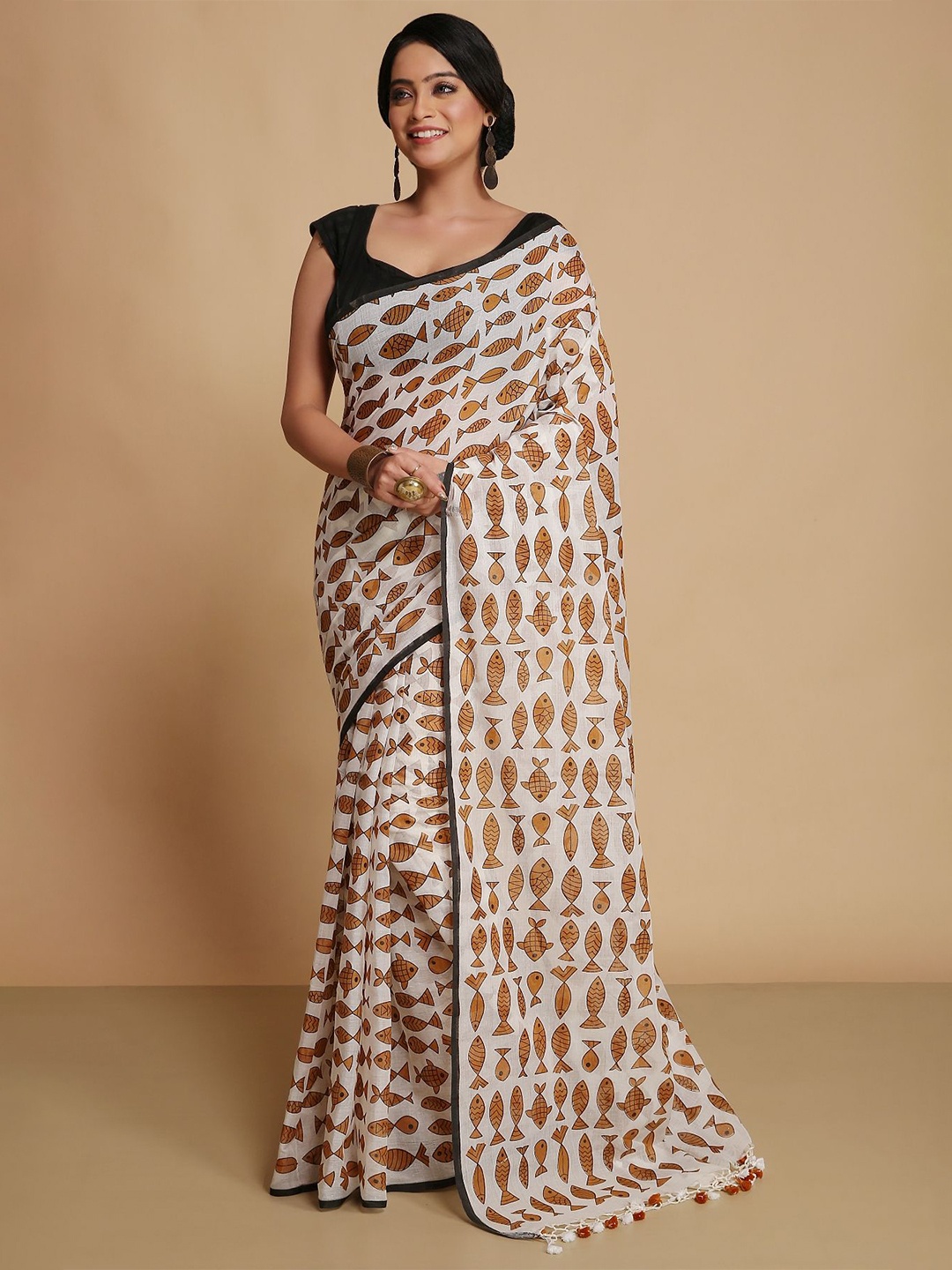 

WoodenTant Pure Cotton Saree, White