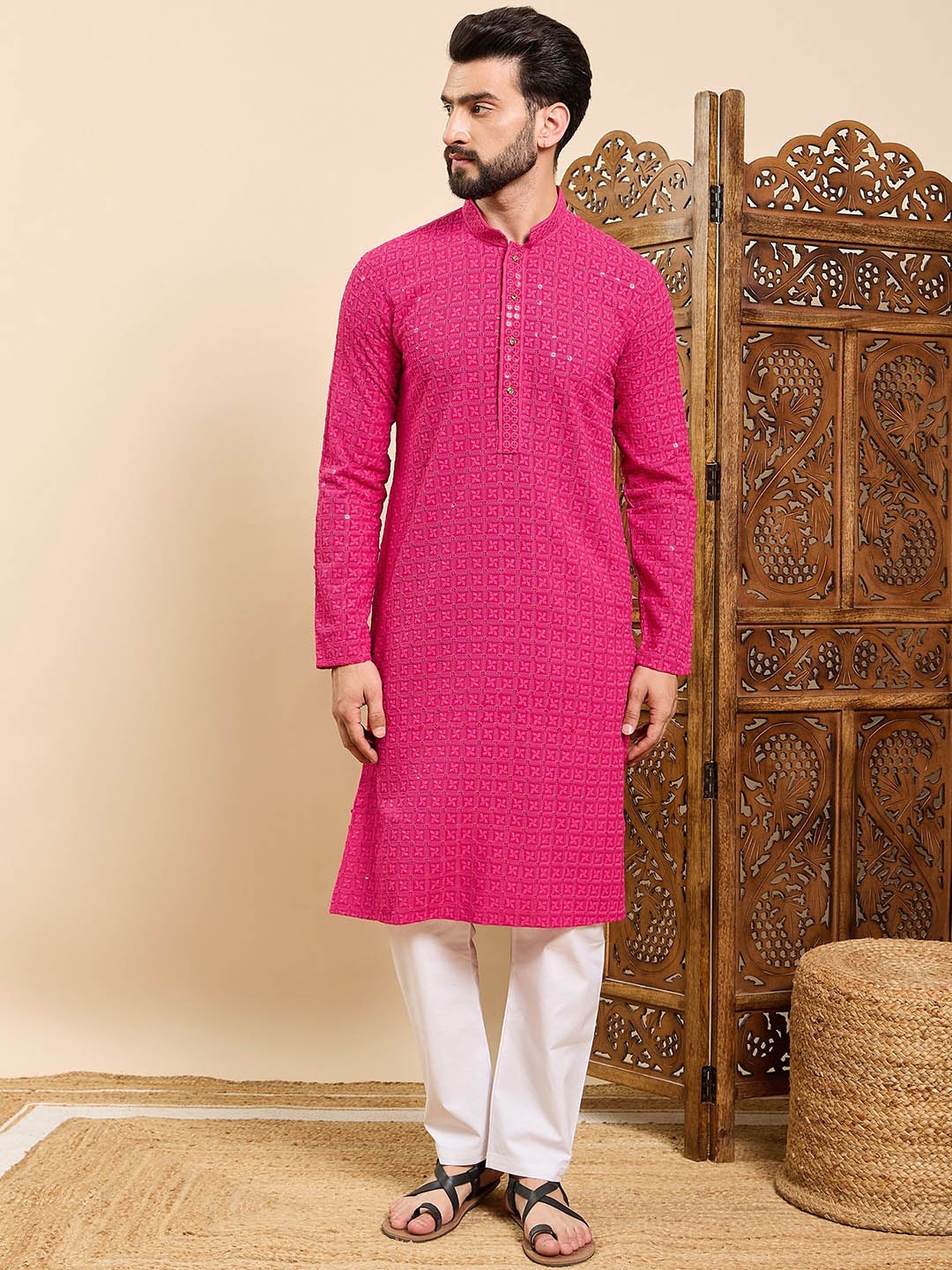 

House of Pataudi Ethnic Motifs Embroidered Mandarin Collar Sequinned Straight Kurta, Fuchsia