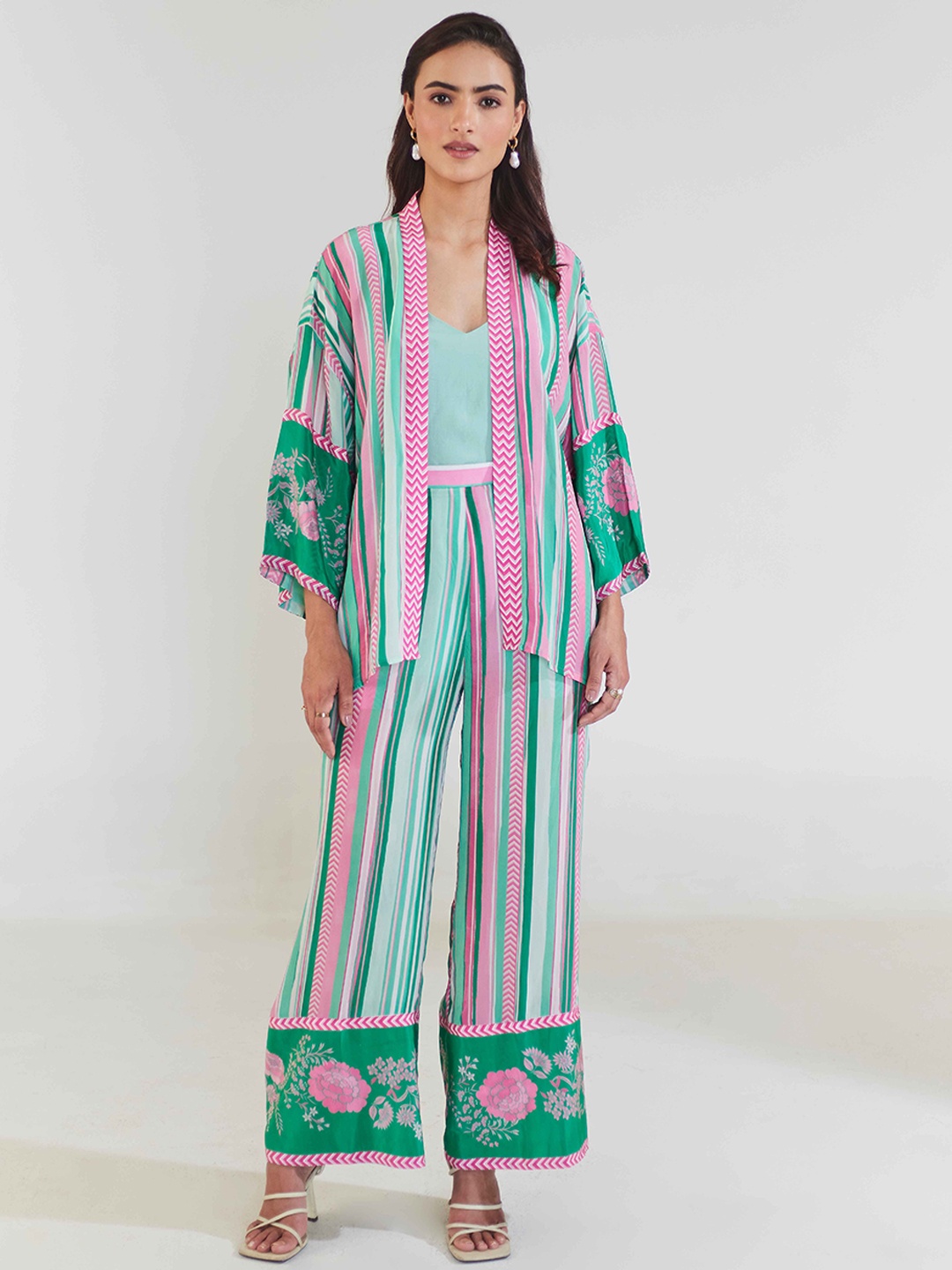 

Seeaash Slip With Printed Cape & Palazzos, Teal