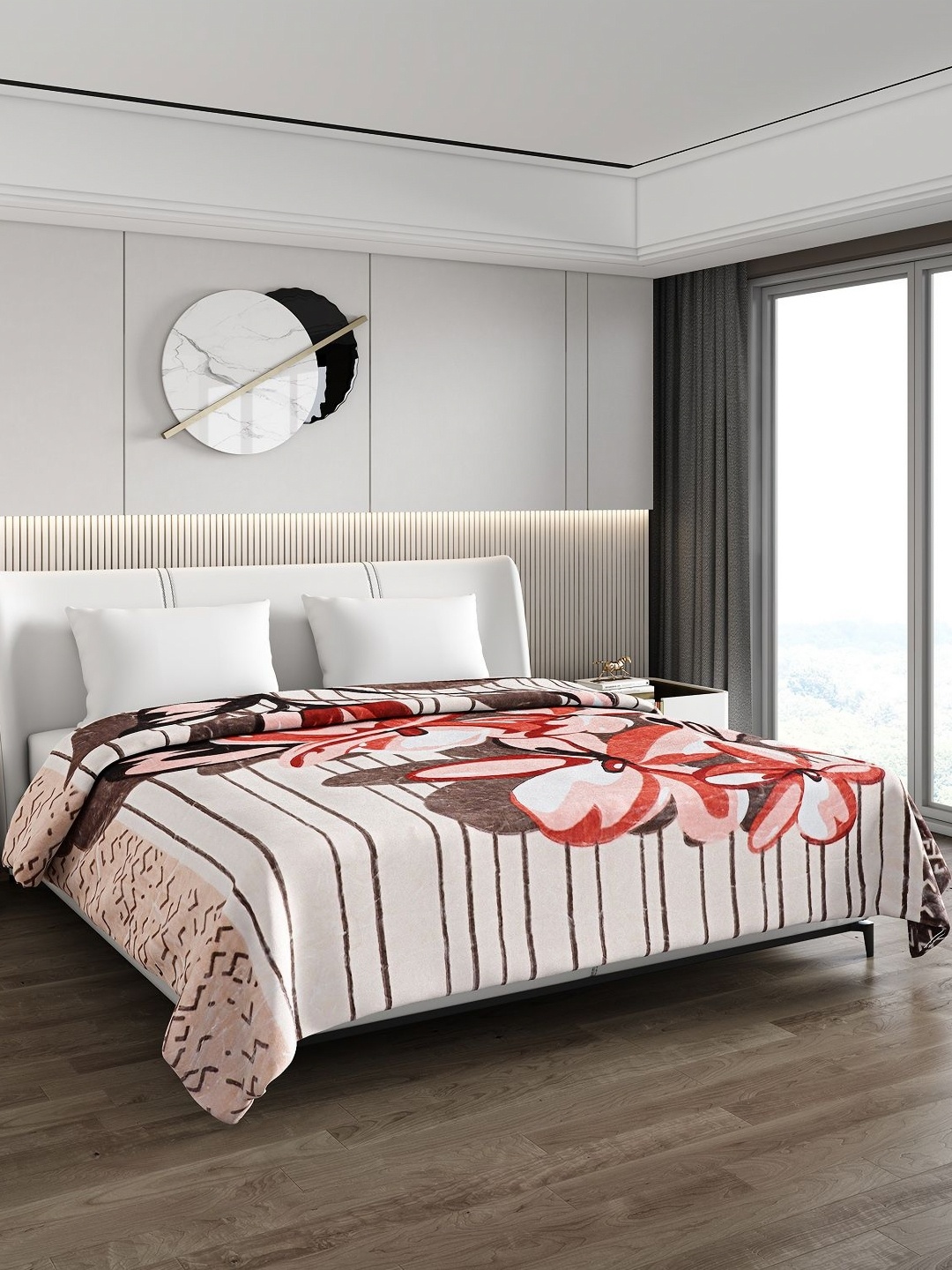 

Monte Carlo Beige & Red Floral Printed Heavy Winter 900 GSM Double Bed Blanket