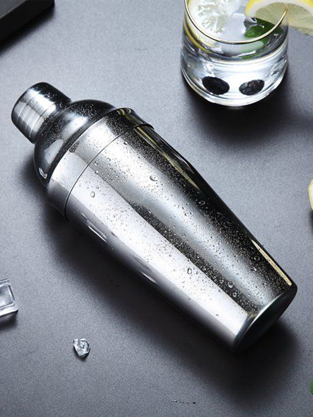 

FNS Silver Toned Stainless Steel Cocktail Shaker 1.5 L