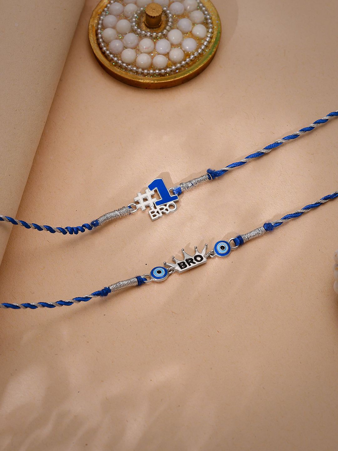 

GIVA 925 Silver Set Of 2 Threaded Rakhi With Roli & Chawal