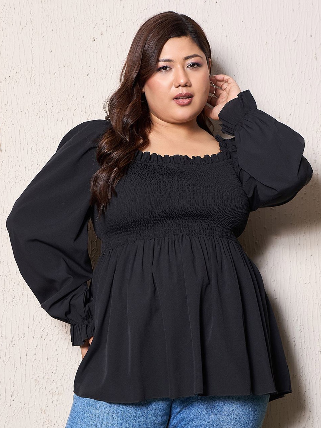

Berrylush Curve Puff Sleeve Empire Top, Black