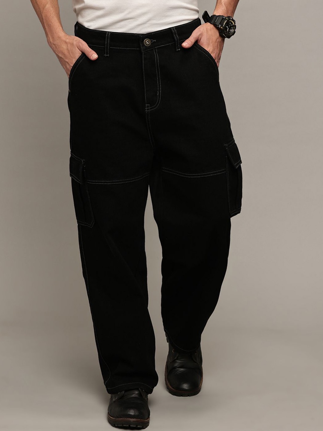 

The Roadster Lifestyle Co Men No Faded Casual Jeans, Black