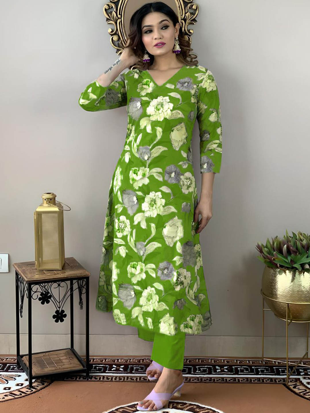 

Anni Designer Floral Printed V-Neck Regular Straight Kurta with Trousers, Green