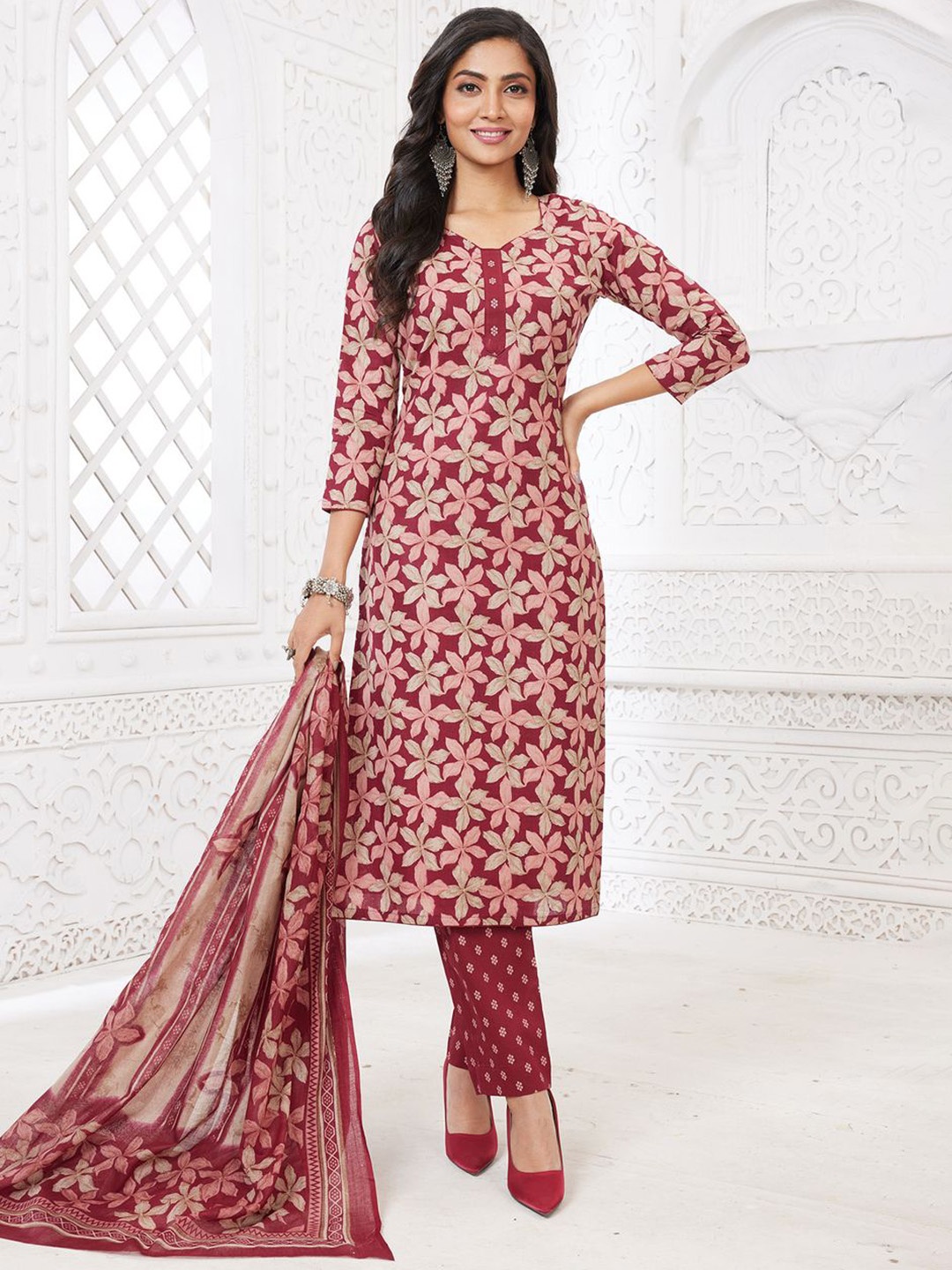 

MIRAAN Floral Printed Pure Cotton Kurta with Trousers & Dupatta, Maroon