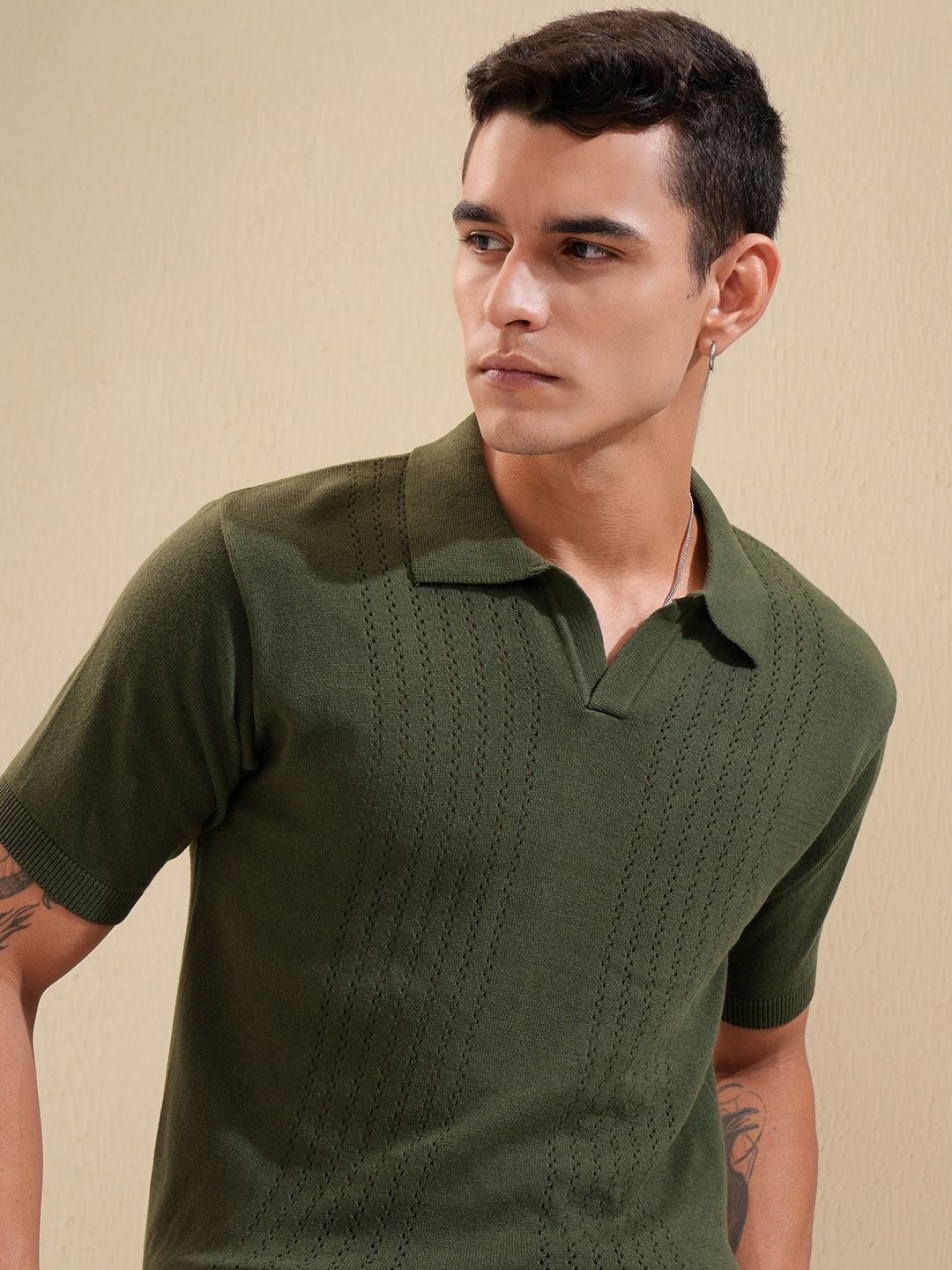 

HIGHLANDER Men Self Design Polo Collar Cotton Relaxed Fit T-shirt, Olive