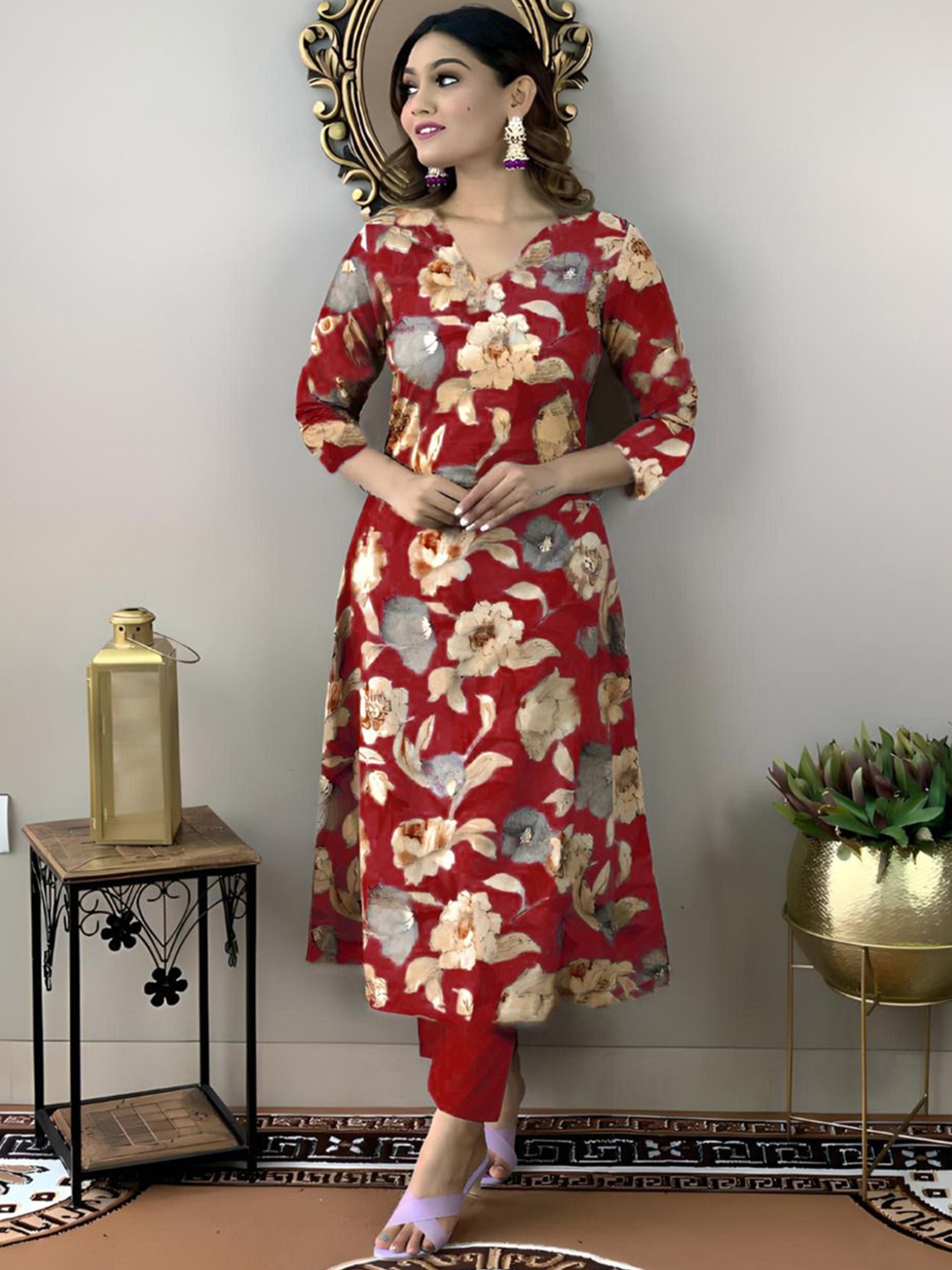 

Anni Designer Floral Printed V-Neck Regular Straight Kurta with Trousers, Red