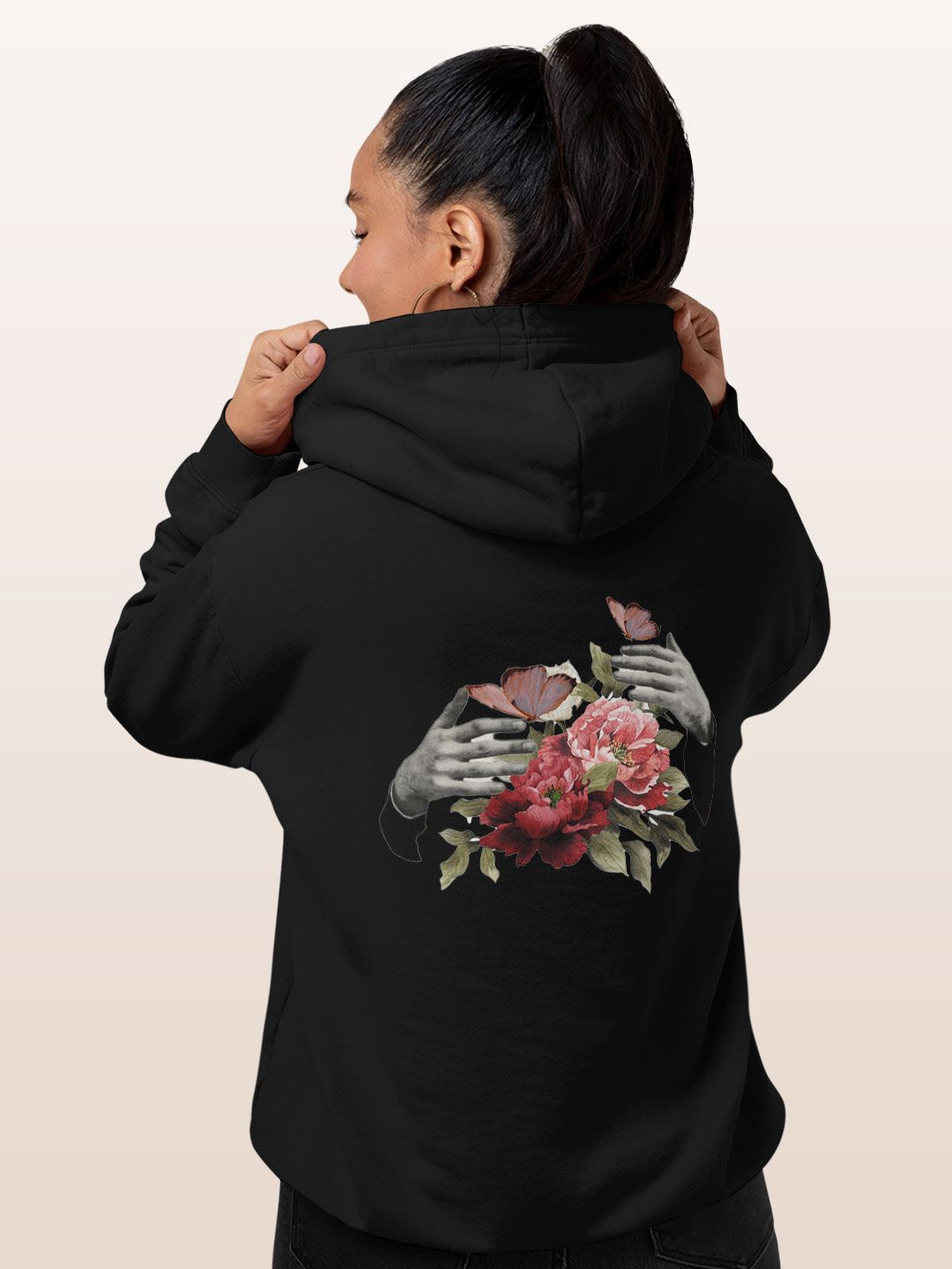

macmerise Women Printed Hooded Sweatshirt, Black