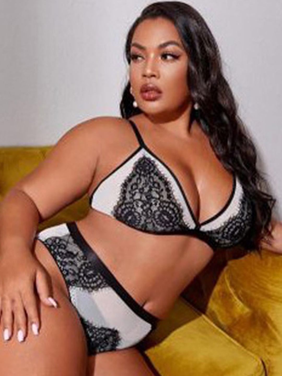 

LULU & SKY Plus Size Embroidered Mid-Rise Lingerie Set, Black