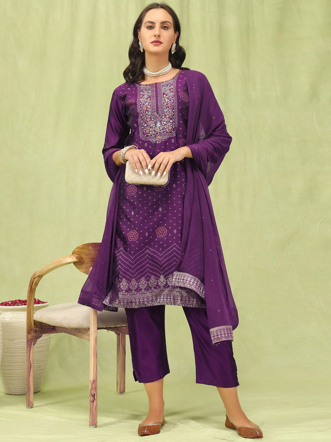 

VredeVogel Ethnic Motifs Thread Work Kurta with Trousers & With Dupatta, Purple