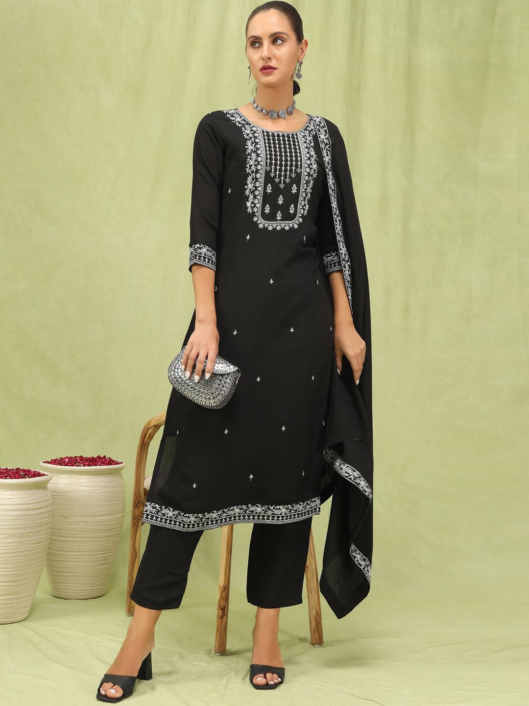 

VredeVogel Floral Embroidered Thread Work Straight Kurta With Trousers & Dupatta, Black