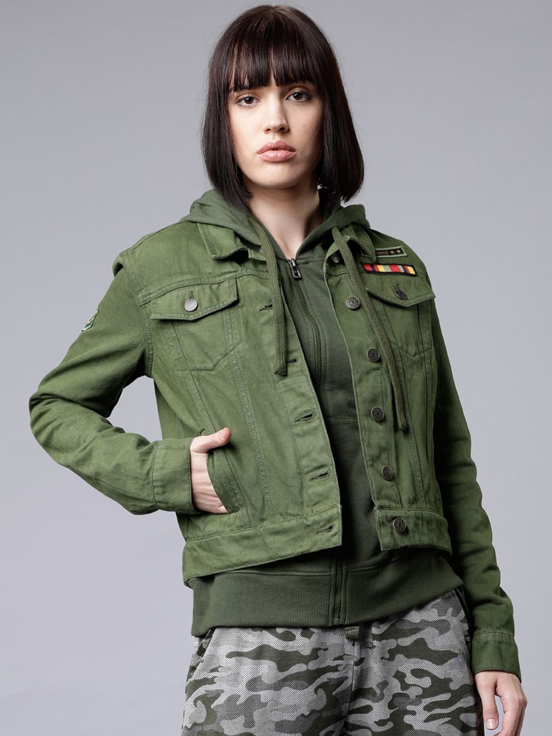 

Tokyo Talkies Women Camouflage Crop Denim Jacket Patchwork, Olive