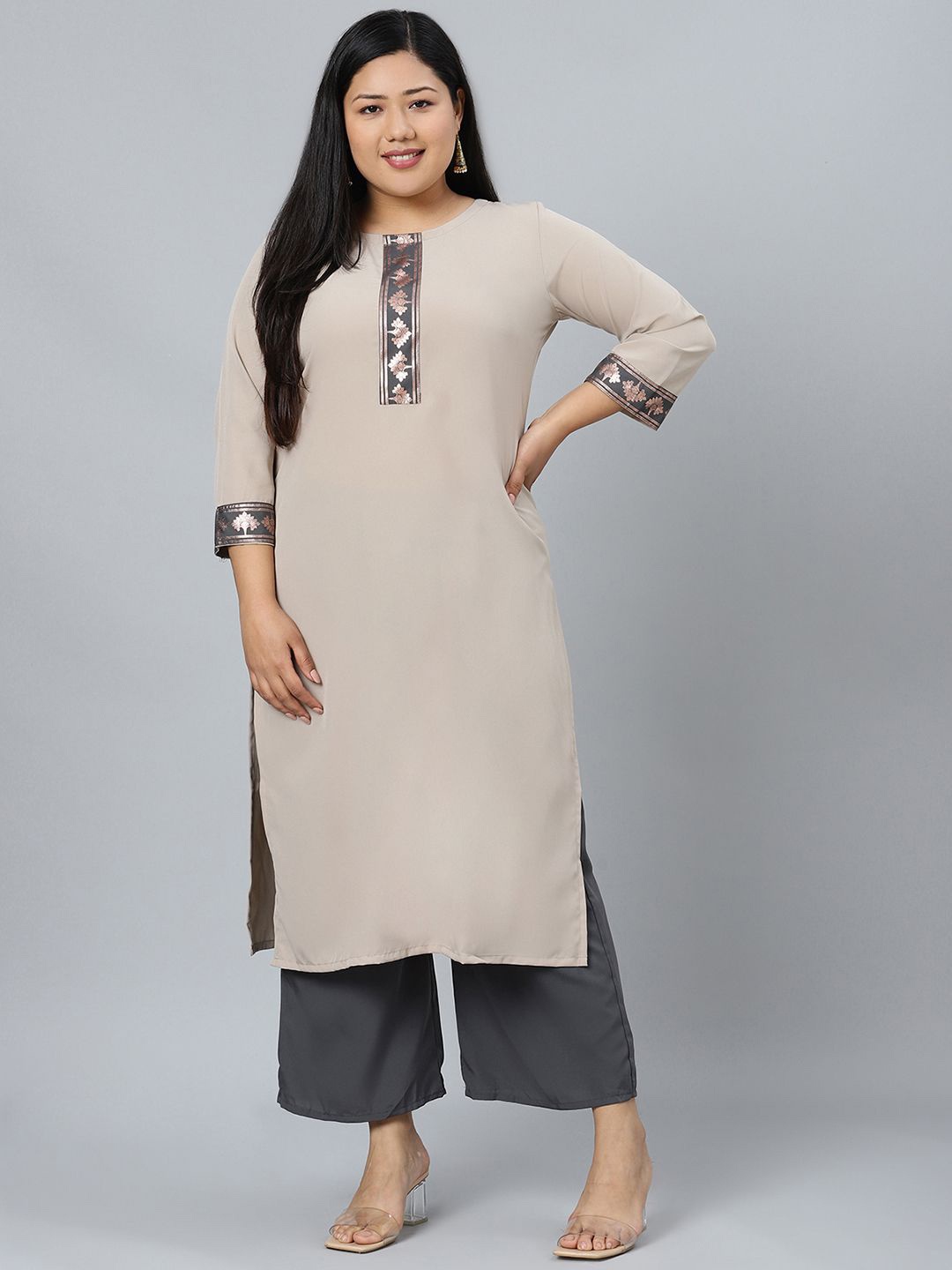 

Sztori Plus Size Floral Printed Regular Straight Kurta with Palazzos, Beige