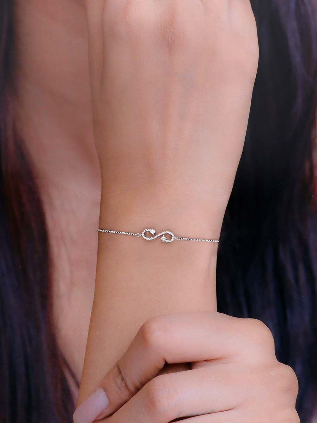 

KAI JEWEL Sterling Silver Rhodium-Plated Cubic Zirconia Link Bracelet
