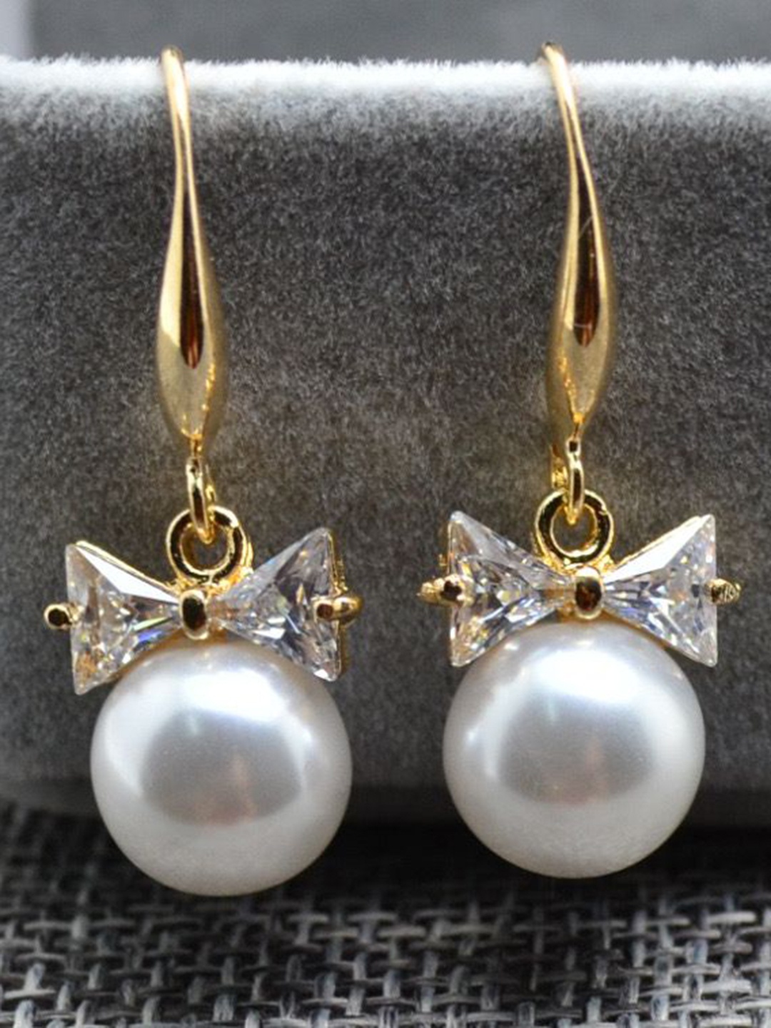 

MYKI Rose Gold-Plated Stainless Steel Cubic Zirconia Studded Bow Shaped Drop Earrings