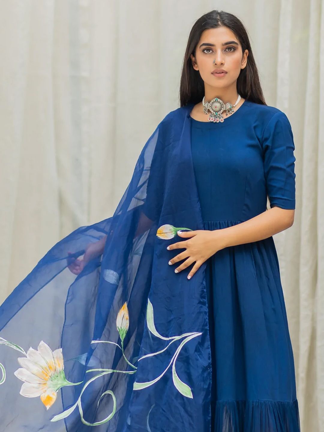 

Ambraee Round Neck Anarkali Kurta With Dupatta, Navy blue