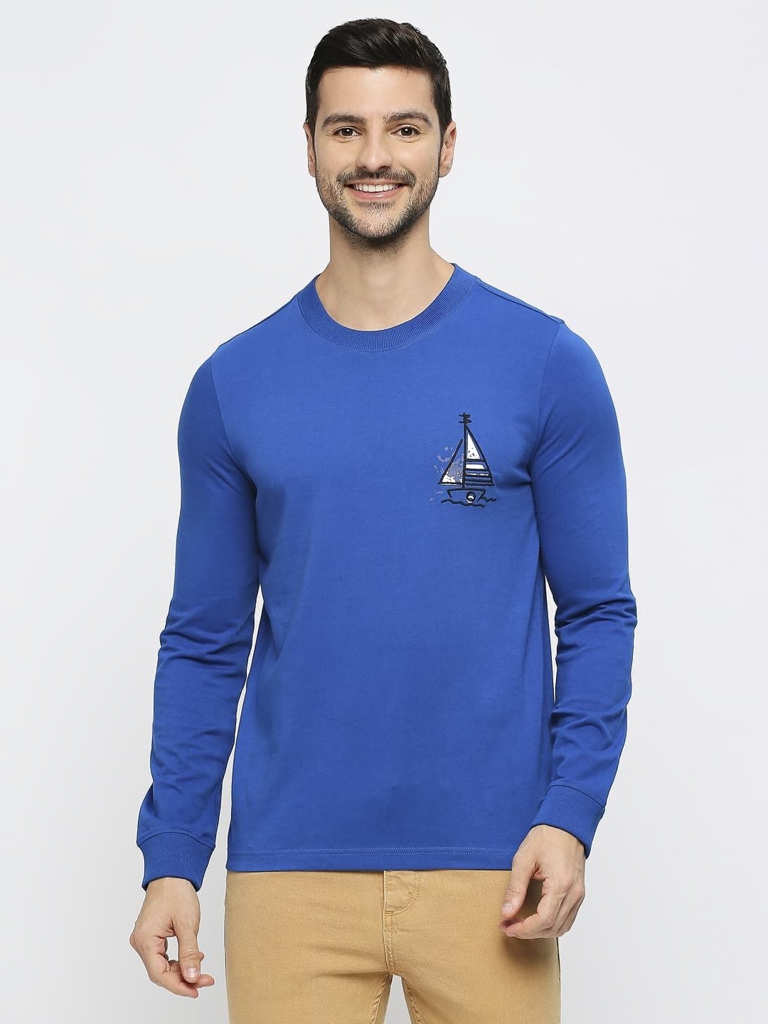 

Basics Men Graphic Printed Round Neck Cotton Slim Fit T-shirt, Blue