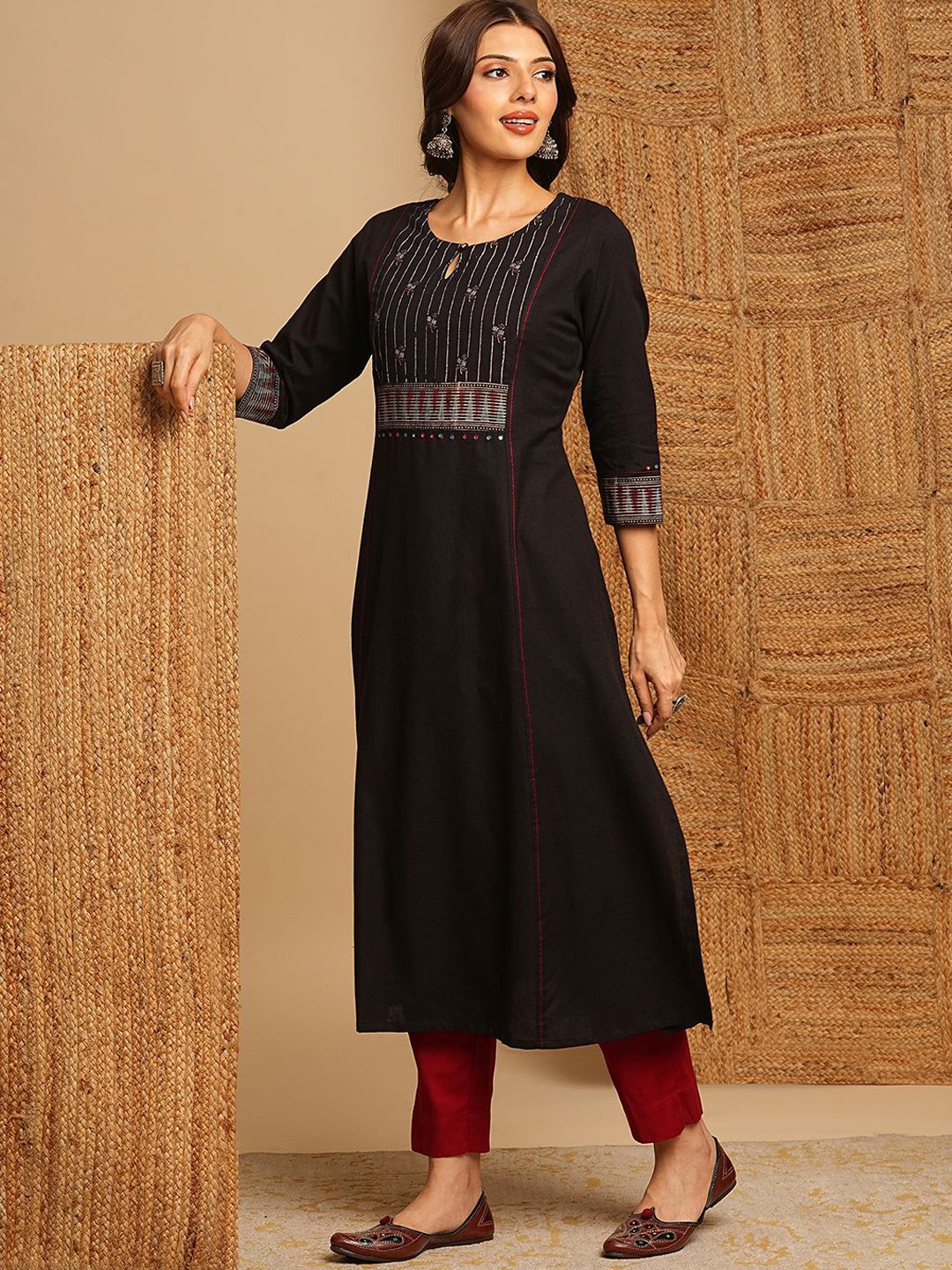 

KAMI KUBI Printed Keyhole Neck A-Line Pure Cotton Kurta, Black