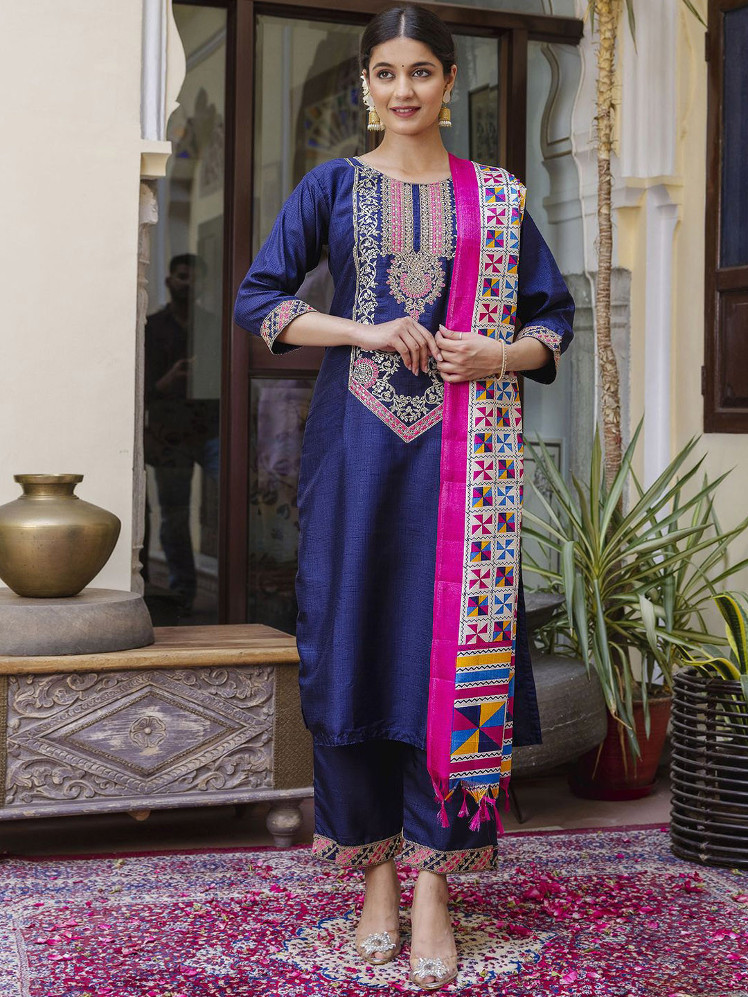 

VredeVogel Floral Embroidered Straight Kurta & Trousers With Dupatta, Navy blue