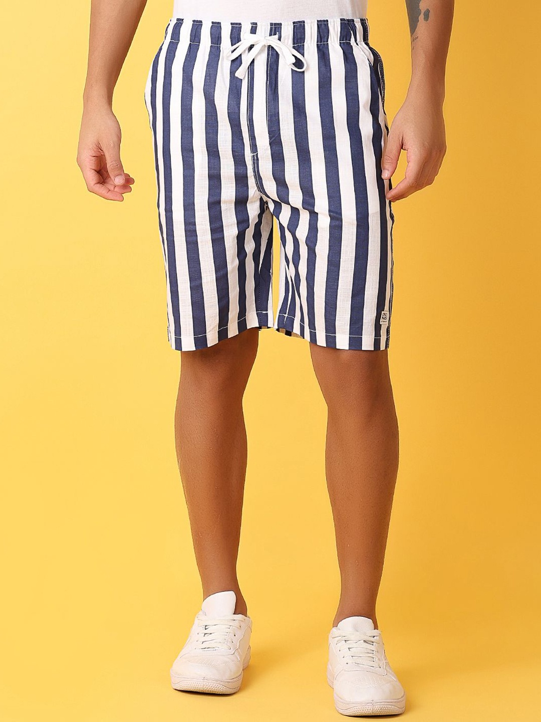 

V-Mart Men Regular Fit Striped Shorts, Navy blue