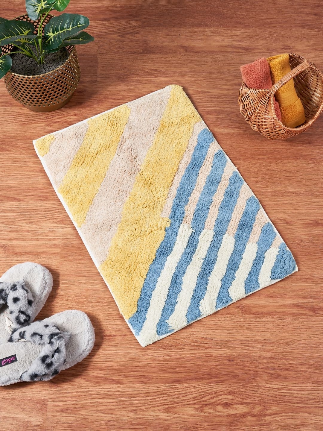 

Living scapes by Pantaloons Yellow & Blue Striped Cotton 1800 GSM Bath Rug