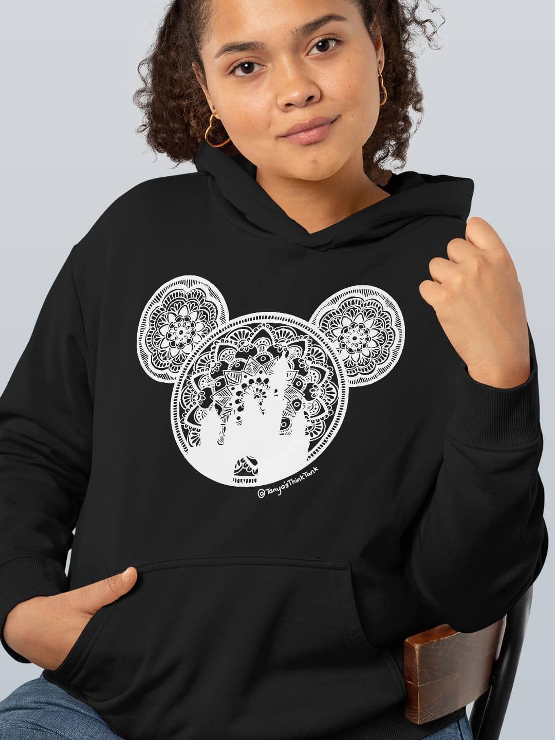 

macmerise Women Printed Hooded Sweatshirt, Black