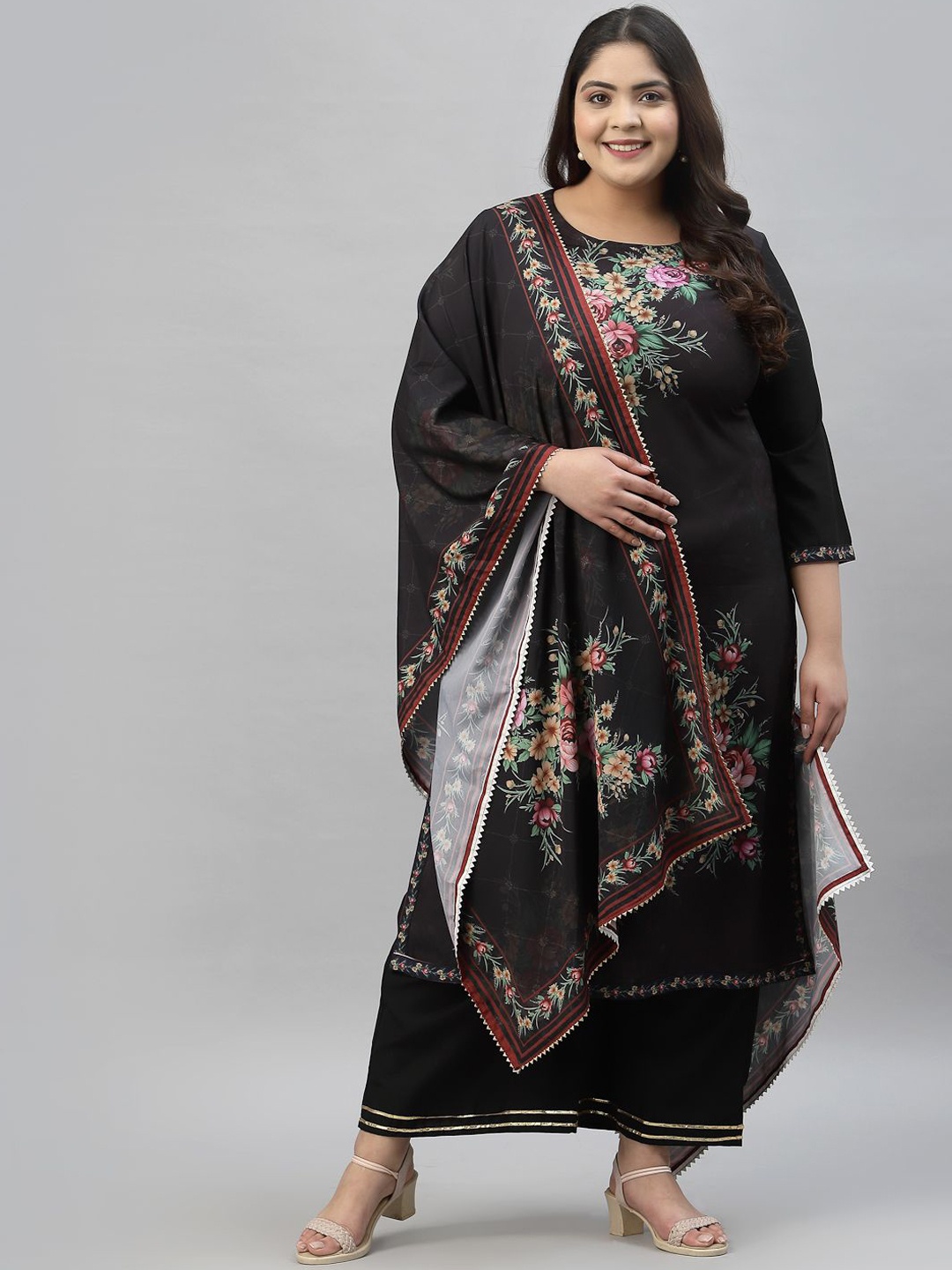 

Sztori Plus Size Floral Printed Regular Straight Kurta with Palazzos & With Dupatta, Black