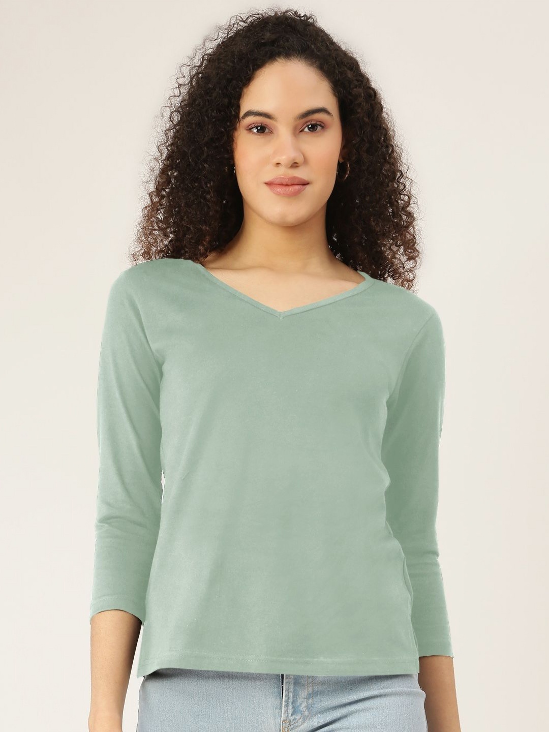 

BRINNS Women Solid V-Neck Cotton T-shirt, Green