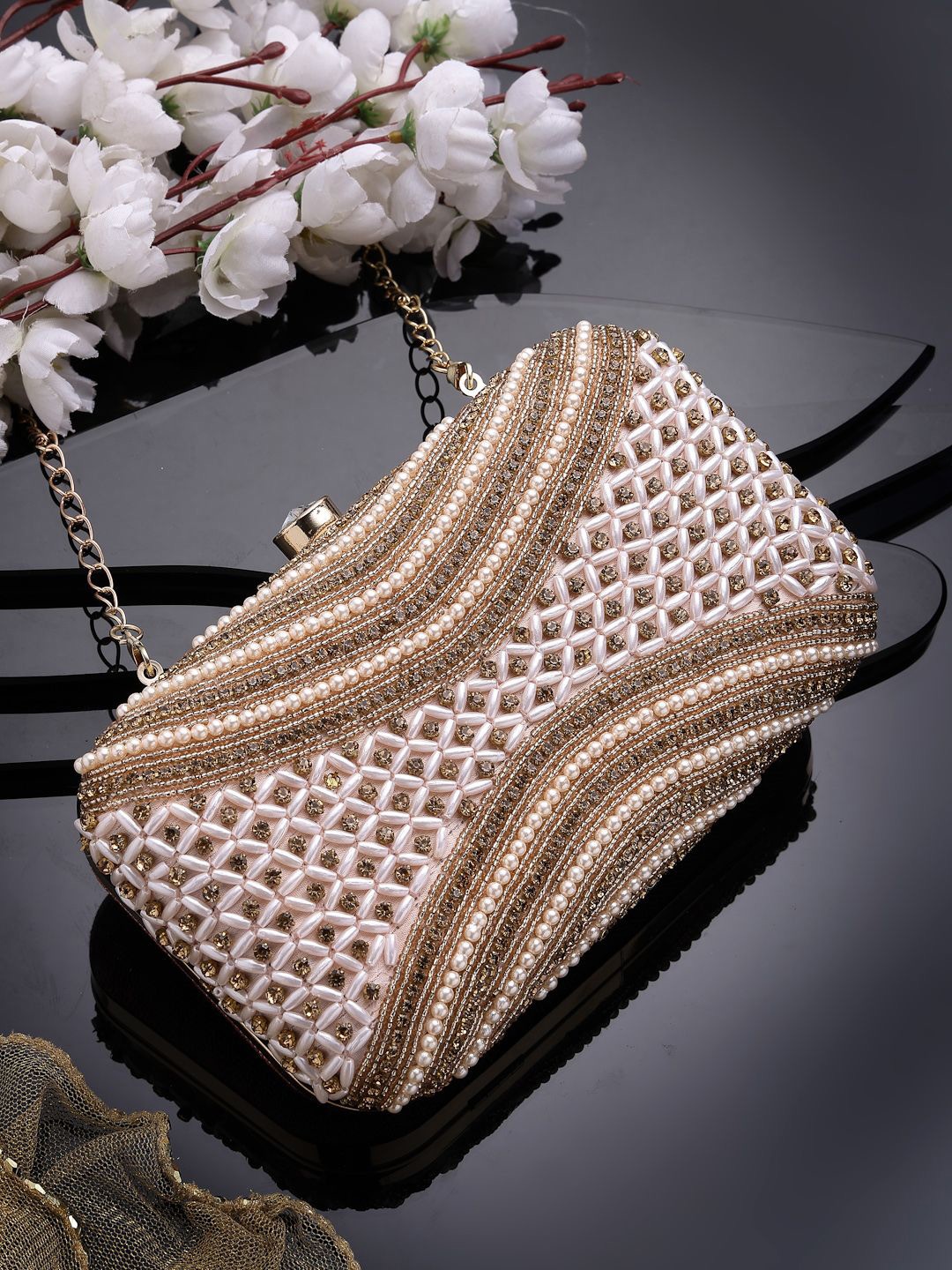 

Anekaant Embellished Box Clutch, Pink