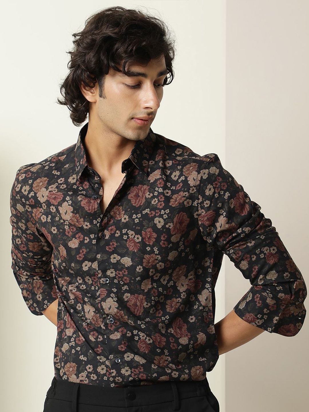 

RARE RABBIT Men Comfort Floral Printed Casual Shirt, Black