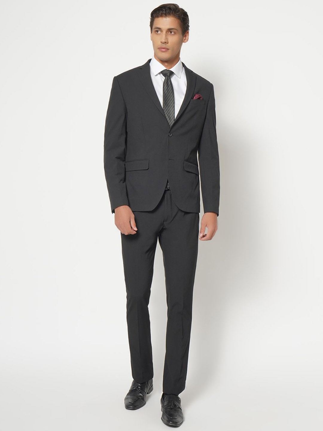 

Blackberrys Men Slim-Fit Two-Piece Formal Suit, Black