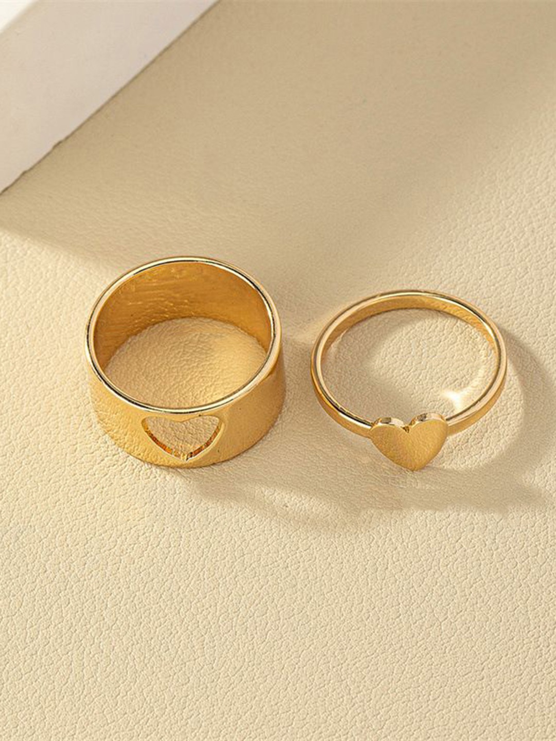 

Jewels Galaxy Set Of 2 Gold-Plated Finger Rings