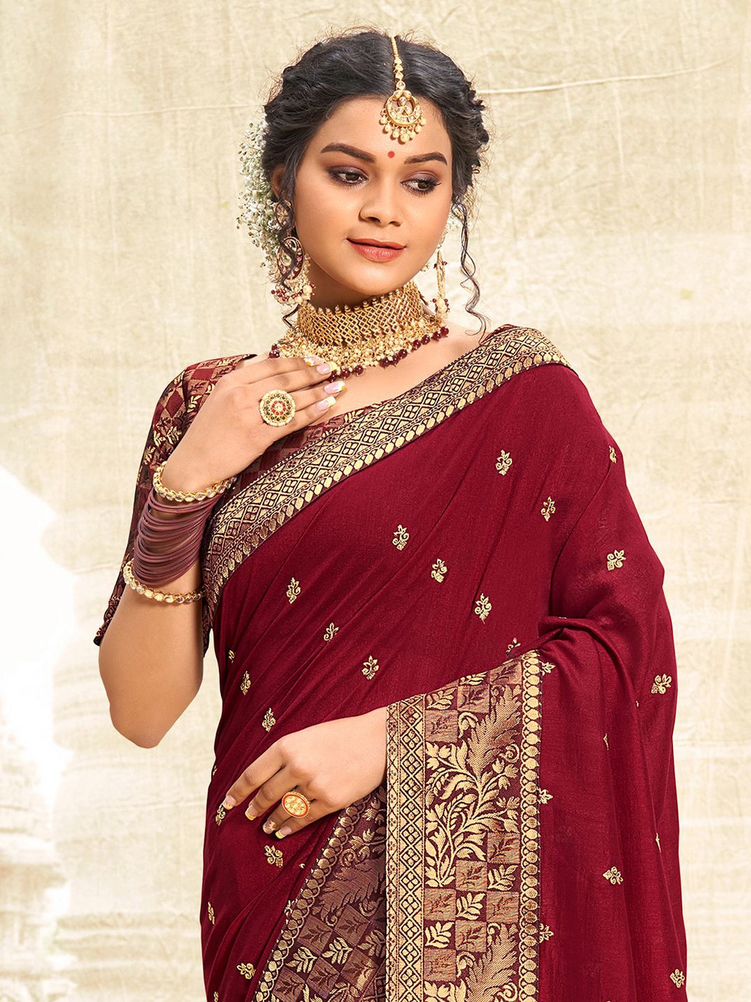 

Saree mall Solid Woven Design Zari Sarees, Maroon