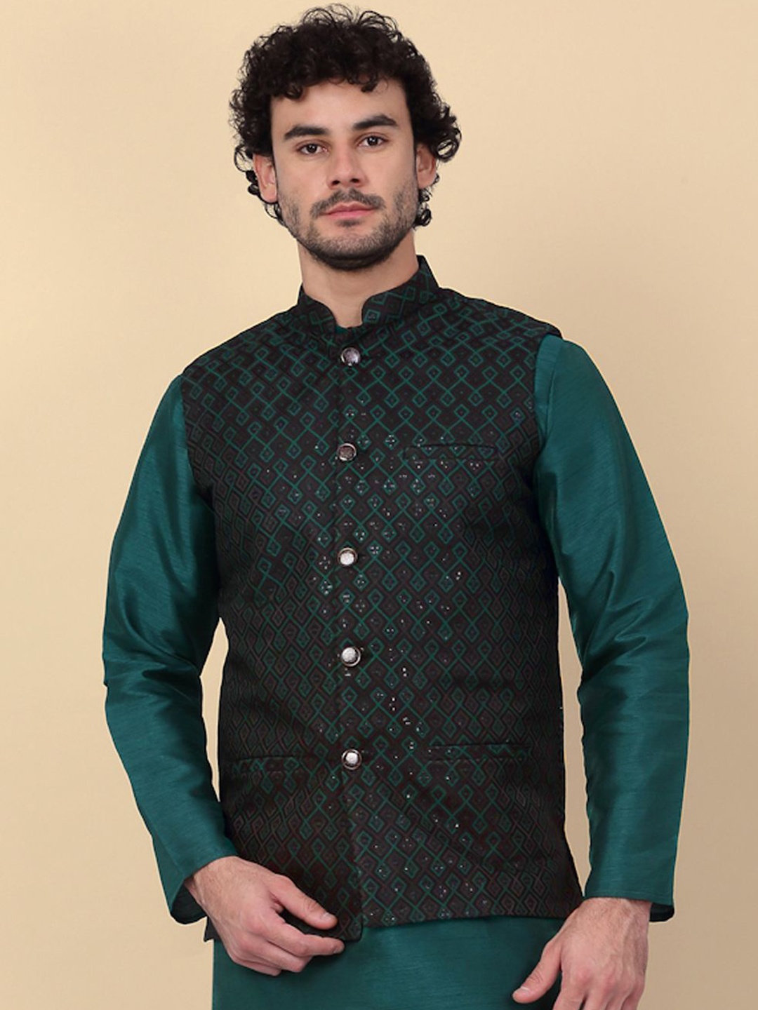 

KRAFT INDIA Embroidered Sequins Jacquard Nehru Jacket, Green