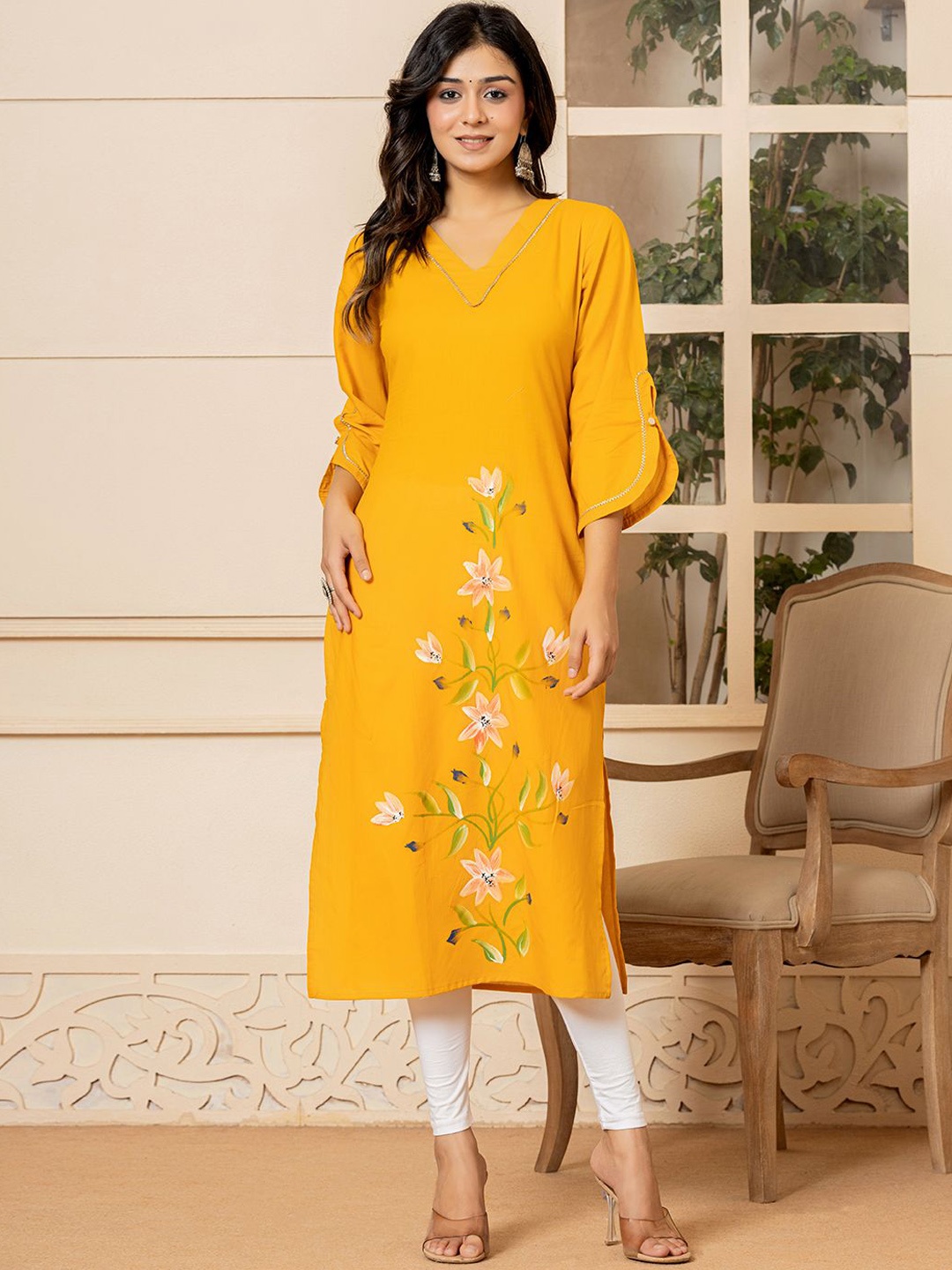 

Yufta Women Floral Printed Kurta, Mustard