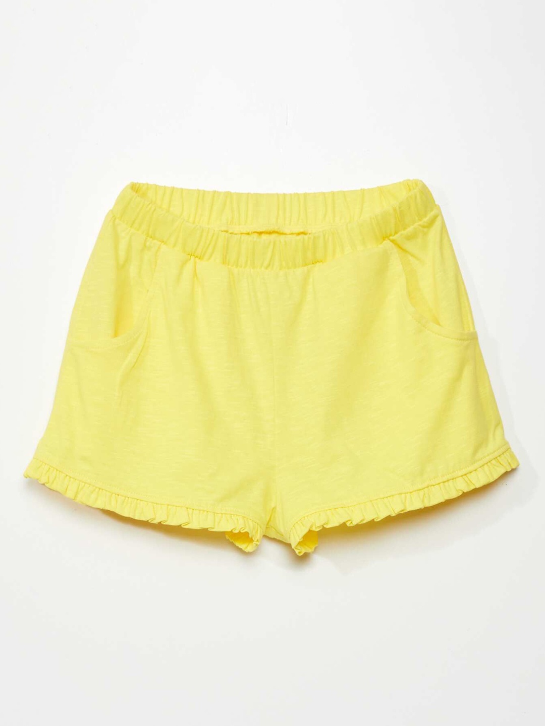 

KIABI Girls Solid Cotton Mid-Rise Shorts, Yellow