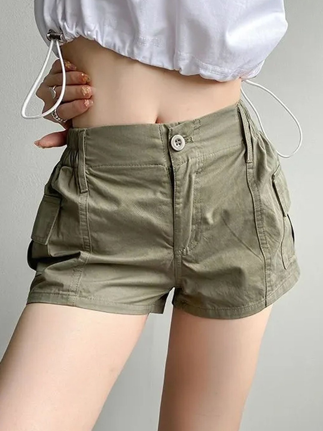 

LULU & SKY Women Loose Fit High-Rise Shorts, Green