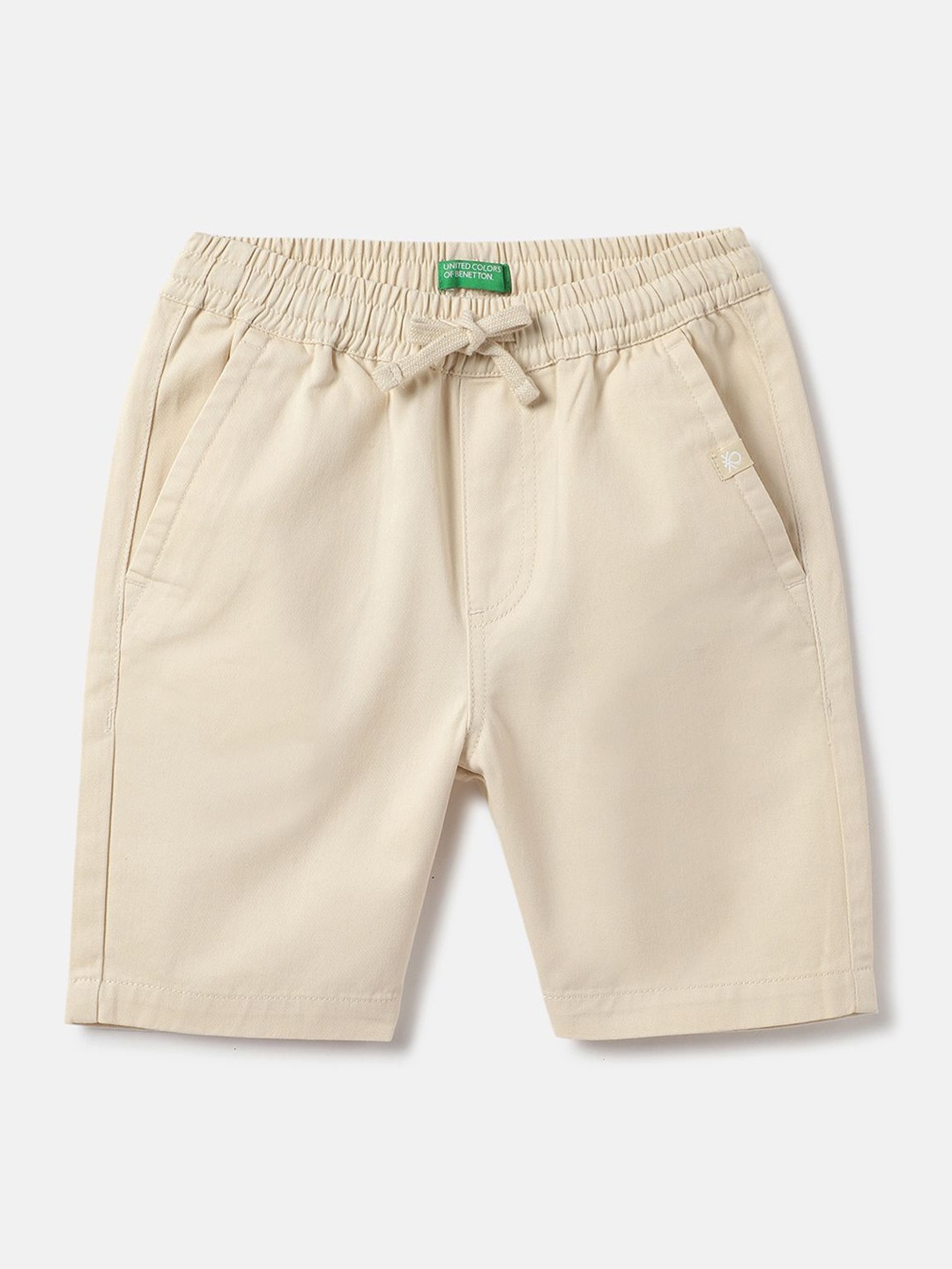 

United Colors of Benetton Boys Regular fit Elasticated Shorts, Beige