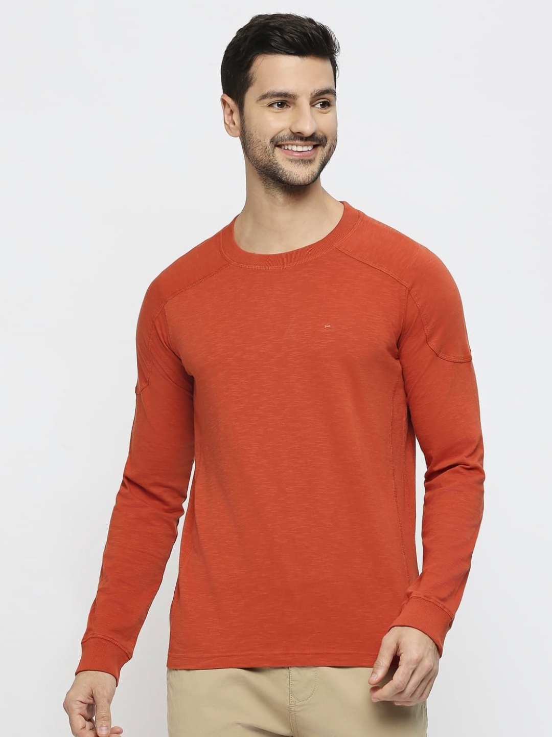 

Basics Men Solid Round Neck Cotton Slim Fit T-shirt, Orange