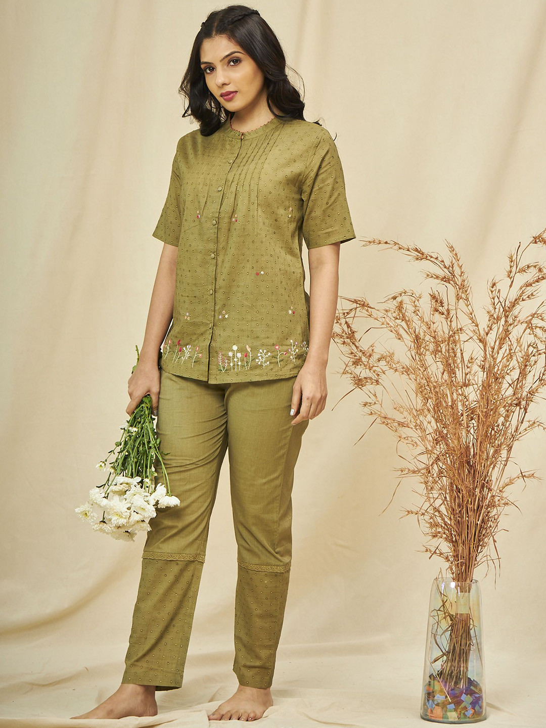 

July Women Floral Embroidered Cotton Night suit, Green