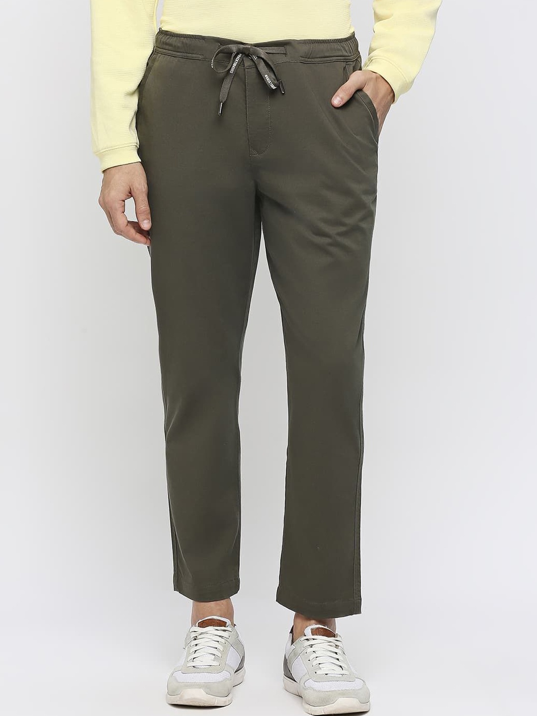

Basics Men Cotton Mid-Rise Flat-Front Slim Fit Trousers, Green