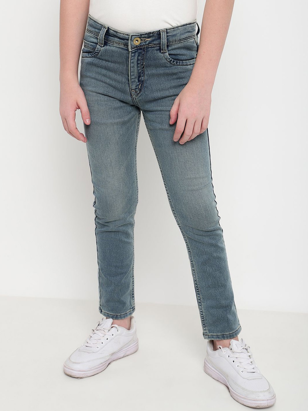 

Octave Boys Regular Fit Mid-Rise Cotton Heavy Fade Jeans, Grey
