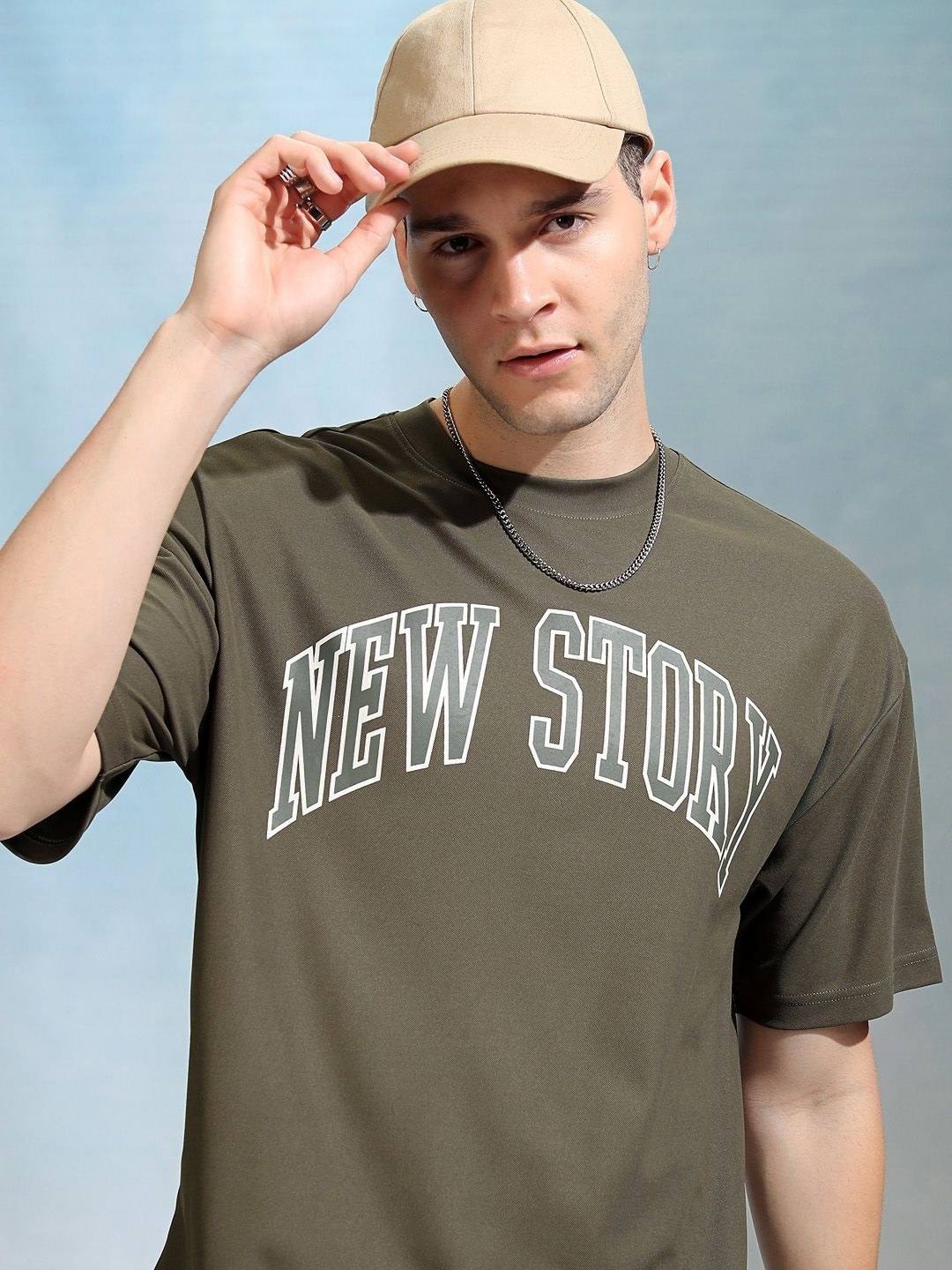 

HIGHLANDER Men Graphic Printed Round Neck Oversized Sports T-Shirt, Olive