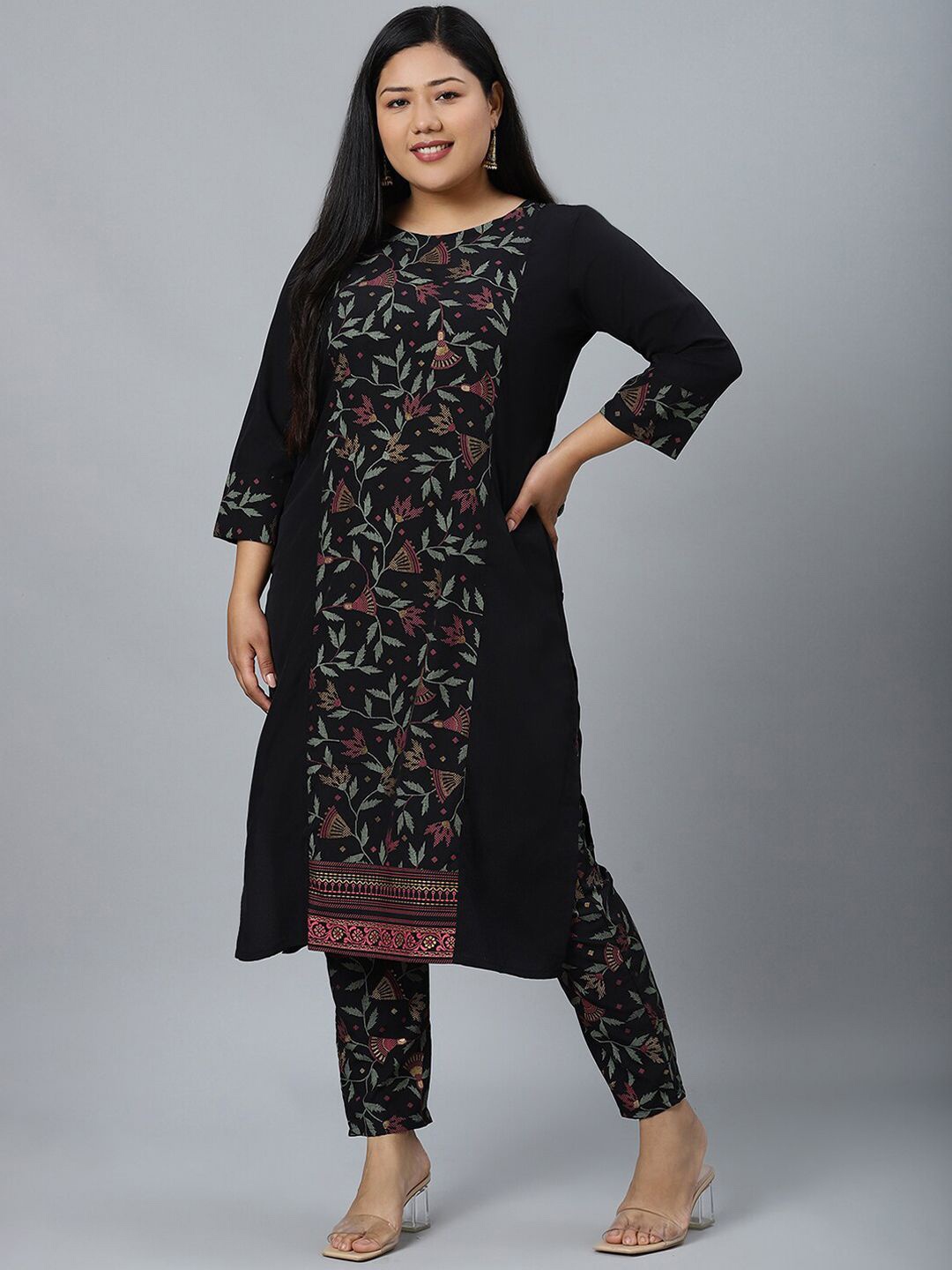 

Sztori Plus Size Floral Printed Straight Kurta With Trouser, Black