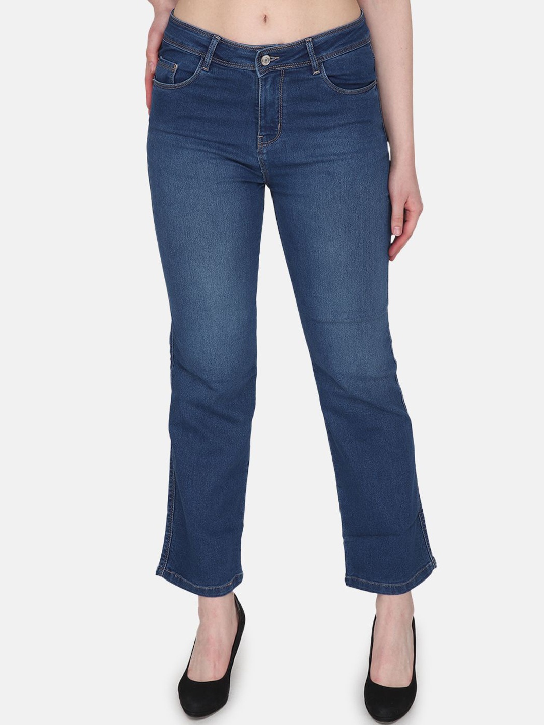 

Albion By CnM Women Straight Fit Light Fade Stretchable Jeans, Blue