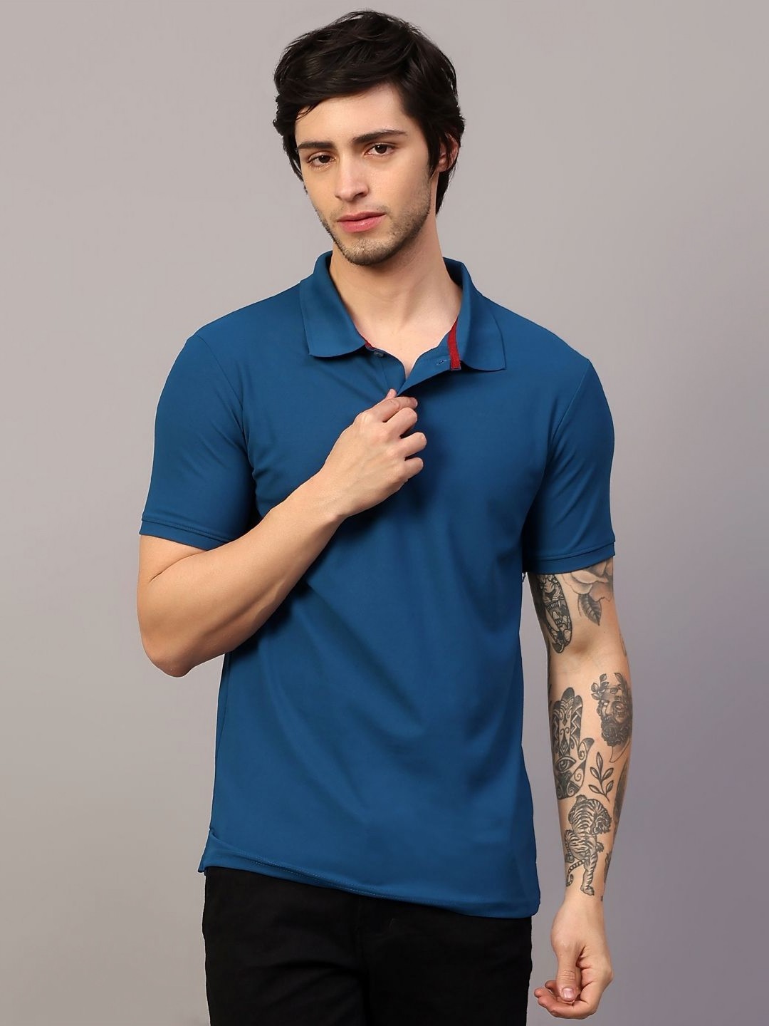

MANTICORE Men Solid Polo Collar Cotton T-shirt, Blue