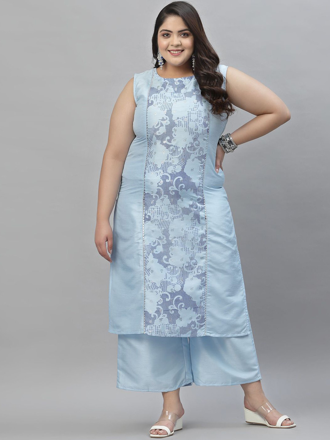 

Sztori Plus Size Printed Gotta Patti Straight Kurta with Palazzos, Blue