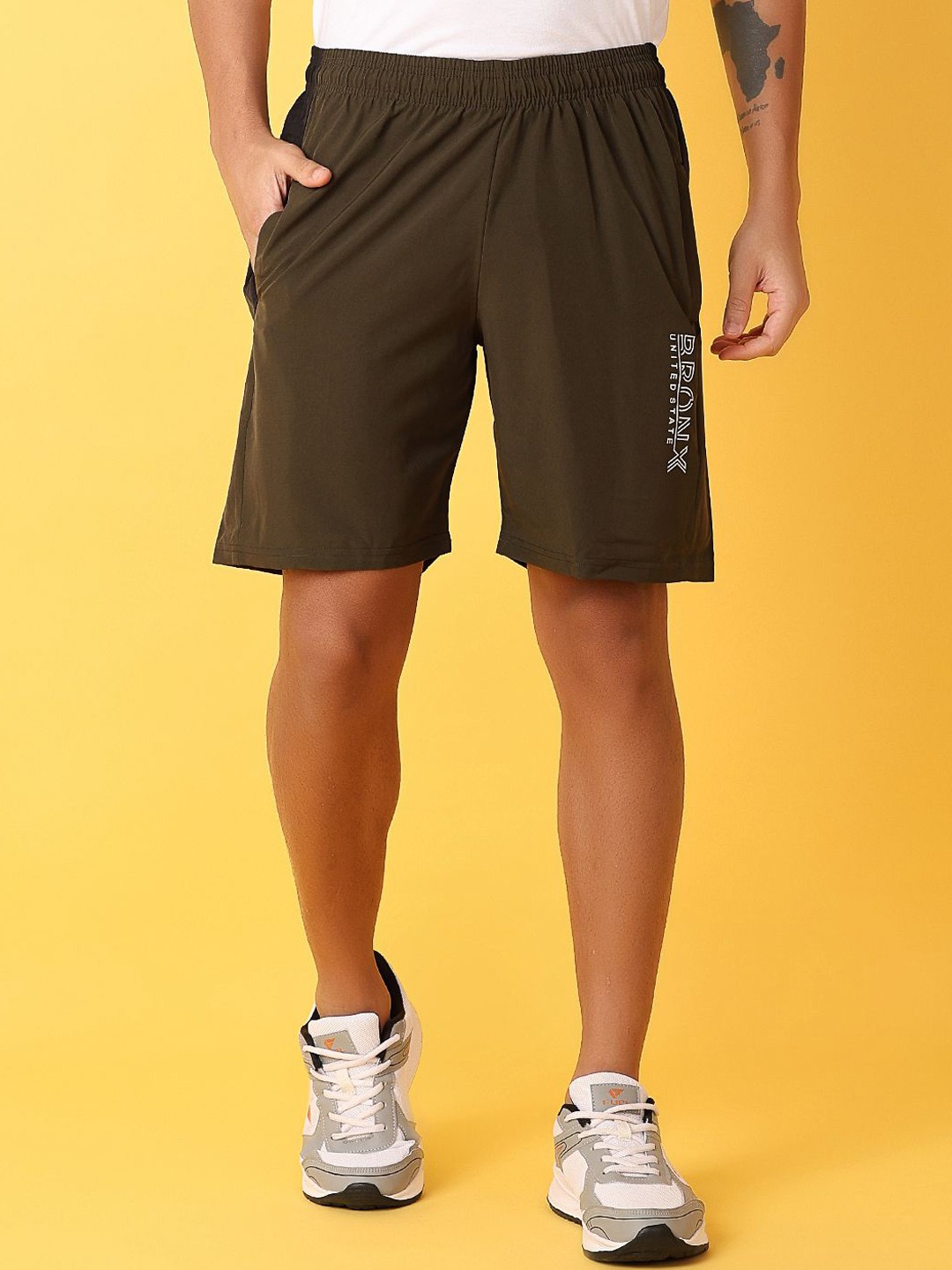 

V-Mart Men Printed Regular Fit Mid-Rise Cotton Shorts, Olive