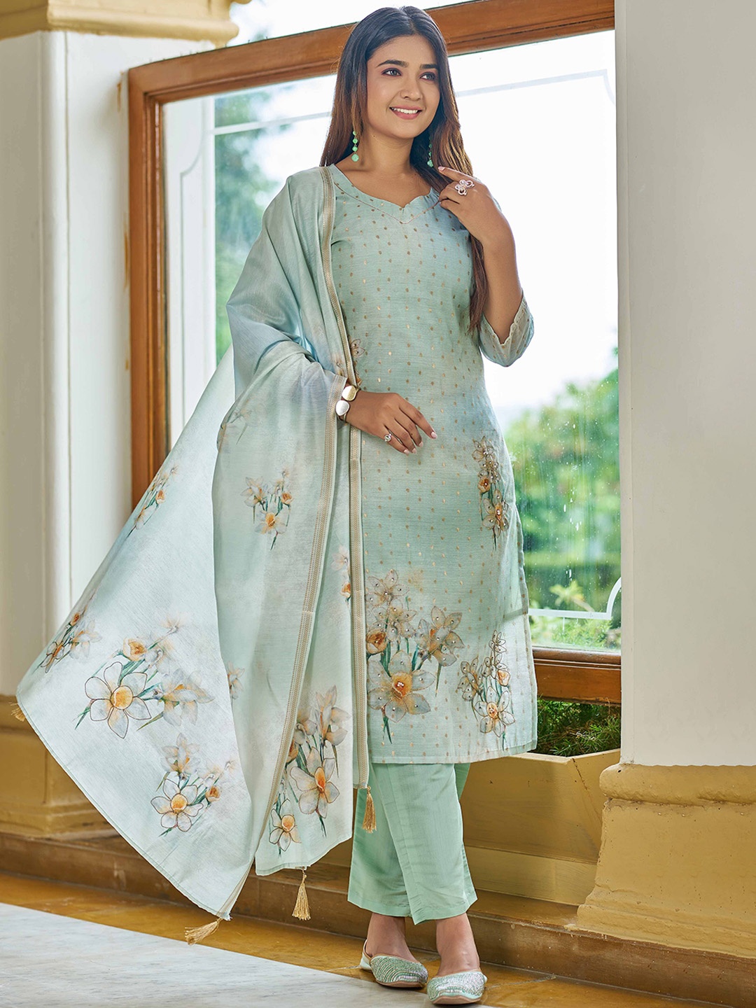 

TWINS LADY Floral Printed Regular Patchwork Straight Kurta with Trousers & With Dupatta, Sea green